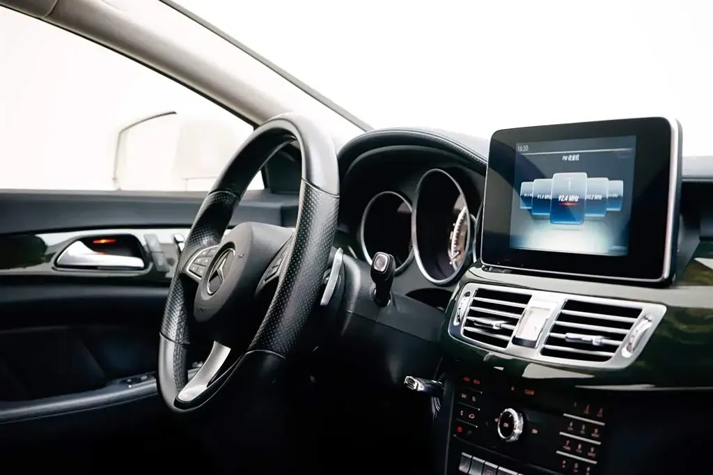 2015 Mercedes-Benz CLS Class 3.0T 272HP V6 7AT,autocango,china used car exporter,china ev exporter,chinese used car exporter,chinese used ev exporter