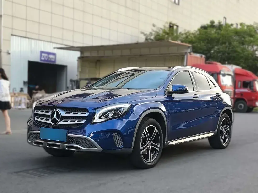 2018 Mercedes-Benz GLA Class 1.6T 156HP L4 7DCT