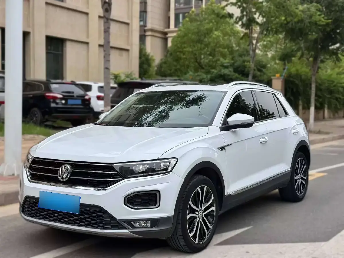 2019 Volkswagen T-Roc 1.4T 150HP L4 7DCT
