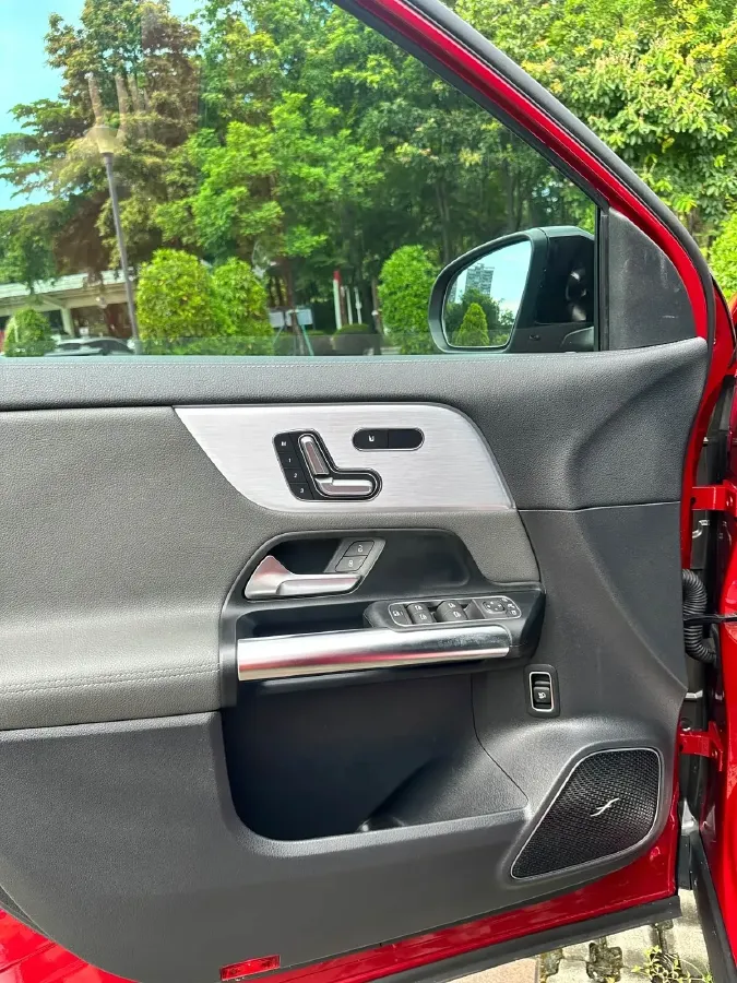 2021 Mercedes-Benz GLA AMG 2.0T 306HP L4 8DCT,autocango,china used car exporter,china ev exporter,chinese used car exporter,chinese used ev exporter