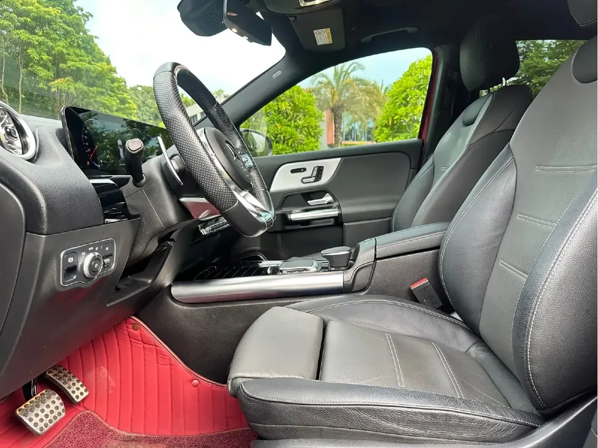 2021 Mercedes-Benz GLA AMG 2.0T 306HP L4 8DCT,autocango,china used car exporter,china ev exporter,chinese used car exporter,chinese used ev exporter