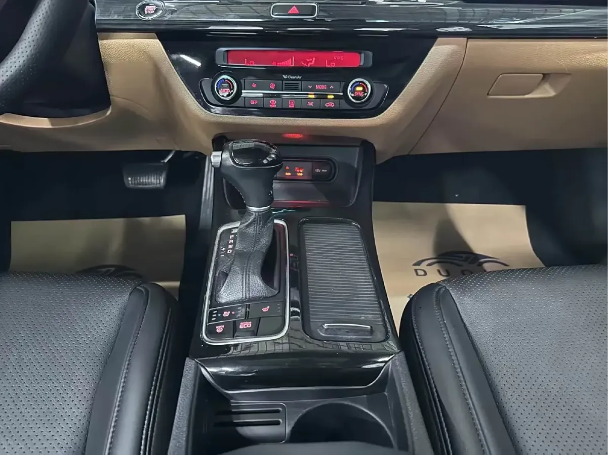 2017 Kia K4 1.6T 175HP L4 7DCT,autocango,china used car exporter,china ev exporter,chinese used car exporter,chinese used ev exporter