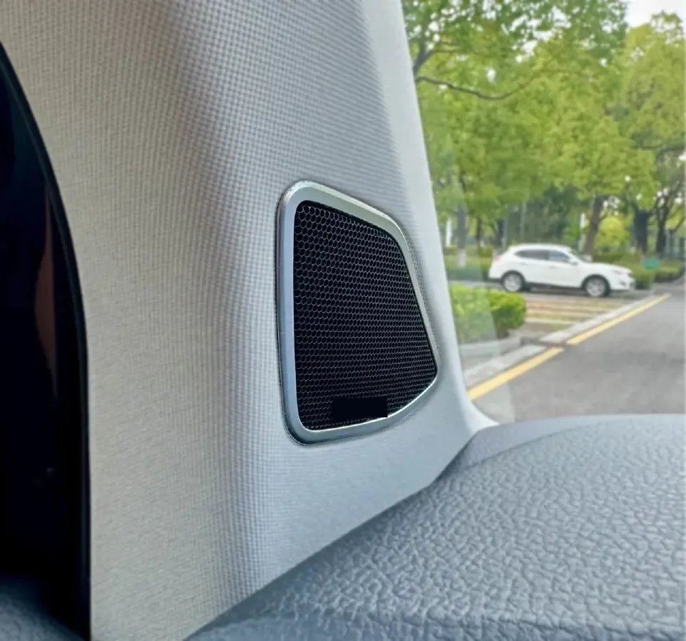 2018 Volkswagen Multivan 2.0T 204HP L4 7DCT,autocango,china used car exporter,china ev exporter,chinese used car exporter,chinese used ev exporter