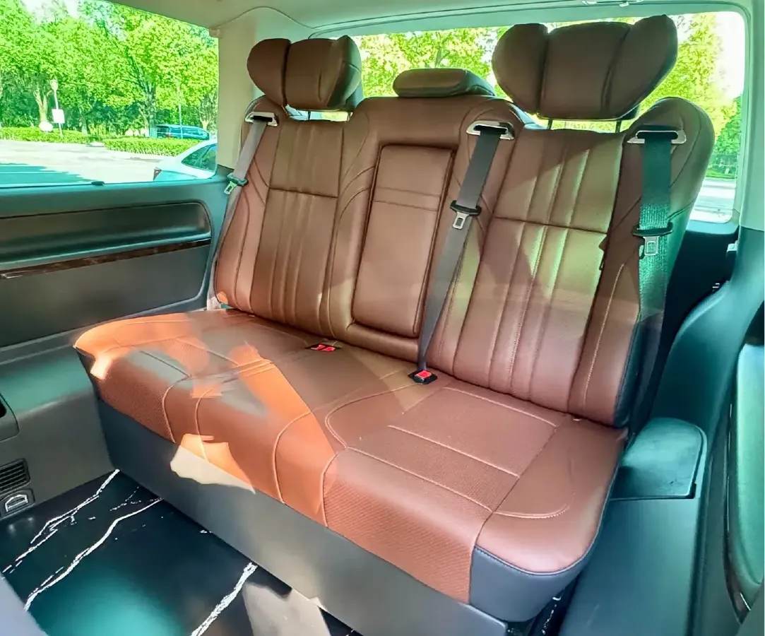 2018 Volkswagen Multivan 2.0T 204HP L4 7DCT,autocango,china used car exporter,china ev exporter,chinese used car exporter,chinese used ev exporter