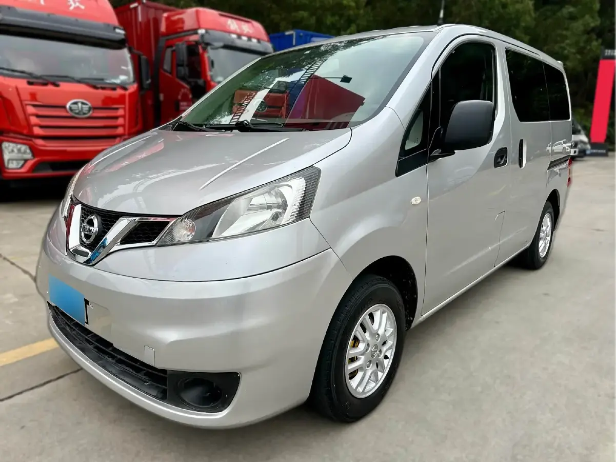 2014 Nissan NV200 1.6L 124HP L4 5MT