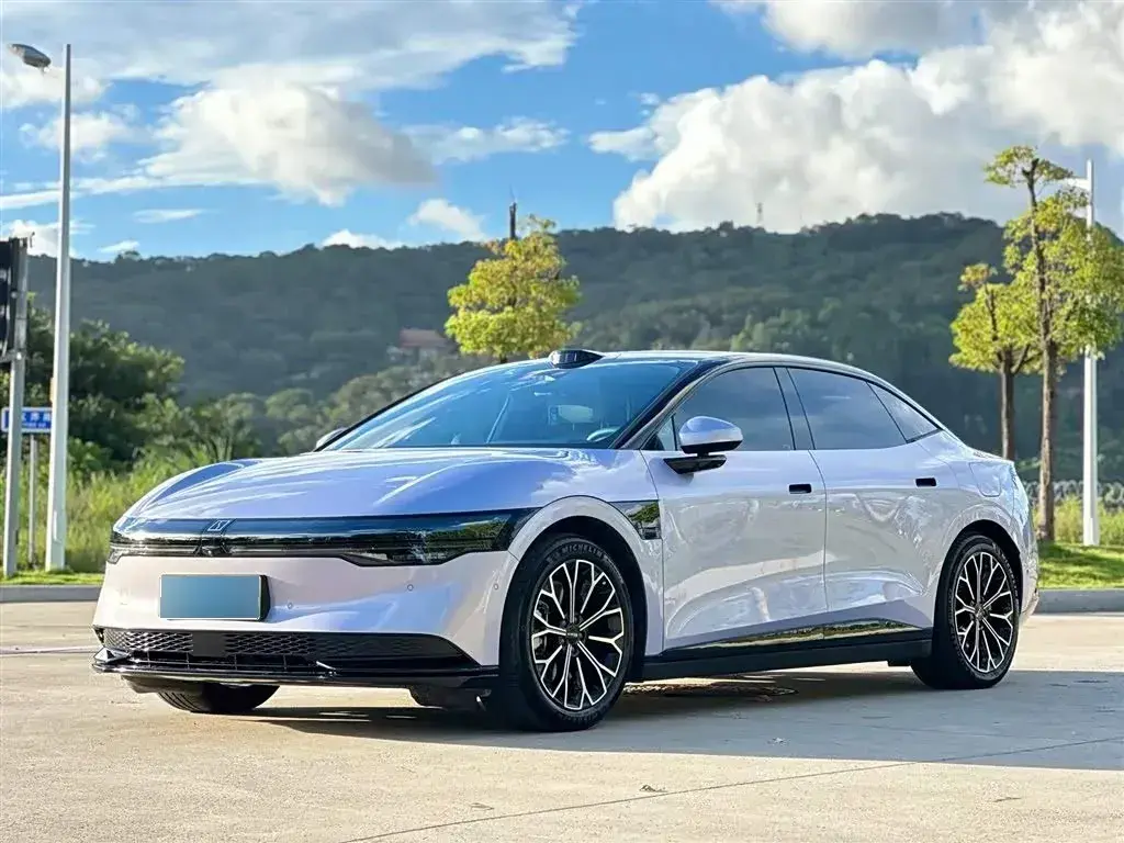 2025 Zeekr 007 BEV 75KWH