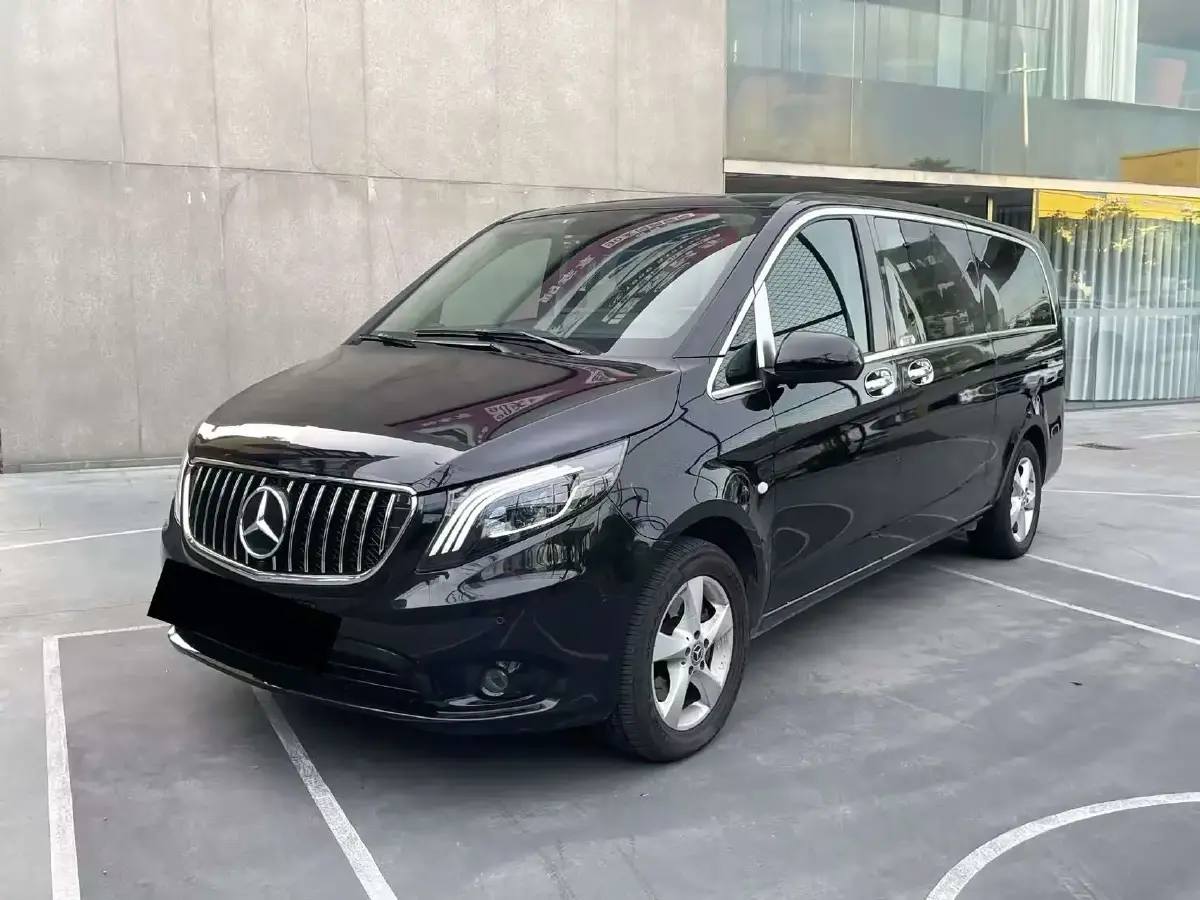 2018 Mercedes-Benz Vito 2.0T 211HP L4 7AT
