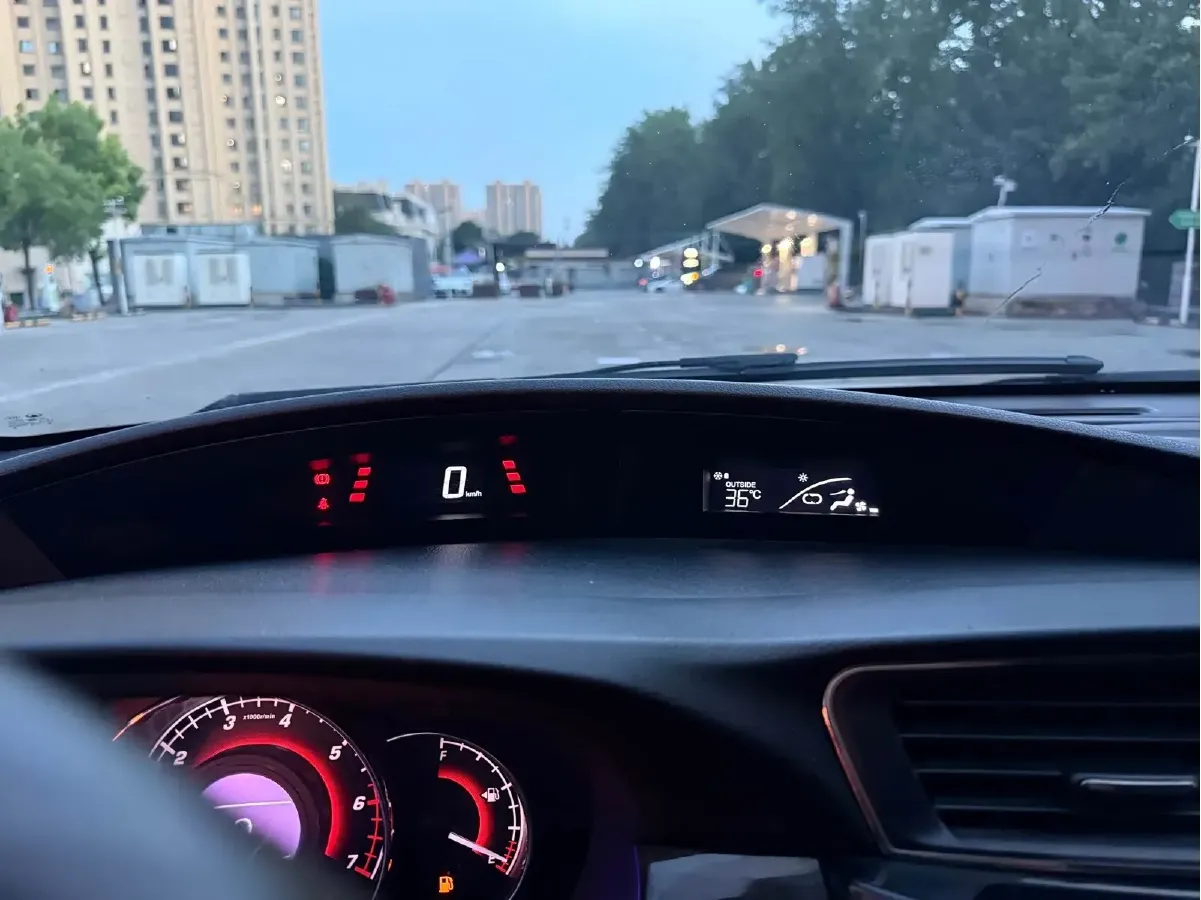 2014 Great Wall C50 1.5T 133HP L4 5MT,autocango,china used car exporter,china ev exporter,chinese used car exporter,chinese used ev exporter