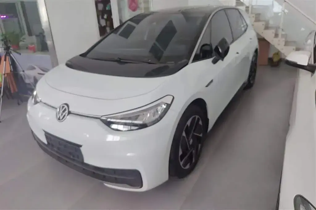 2023 Volkswagen ID.3 BEV 52.8KWH