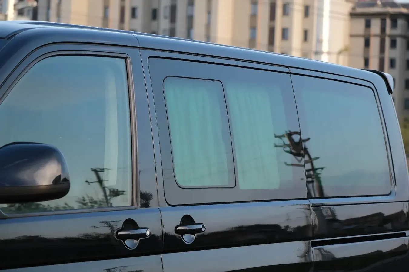 2012 Volkswagen Multivan 2.0T 204HP L4 7DCT,autocango,china used car exporter,china ev exporter,chinese used car exporter,chinese used ev exporter