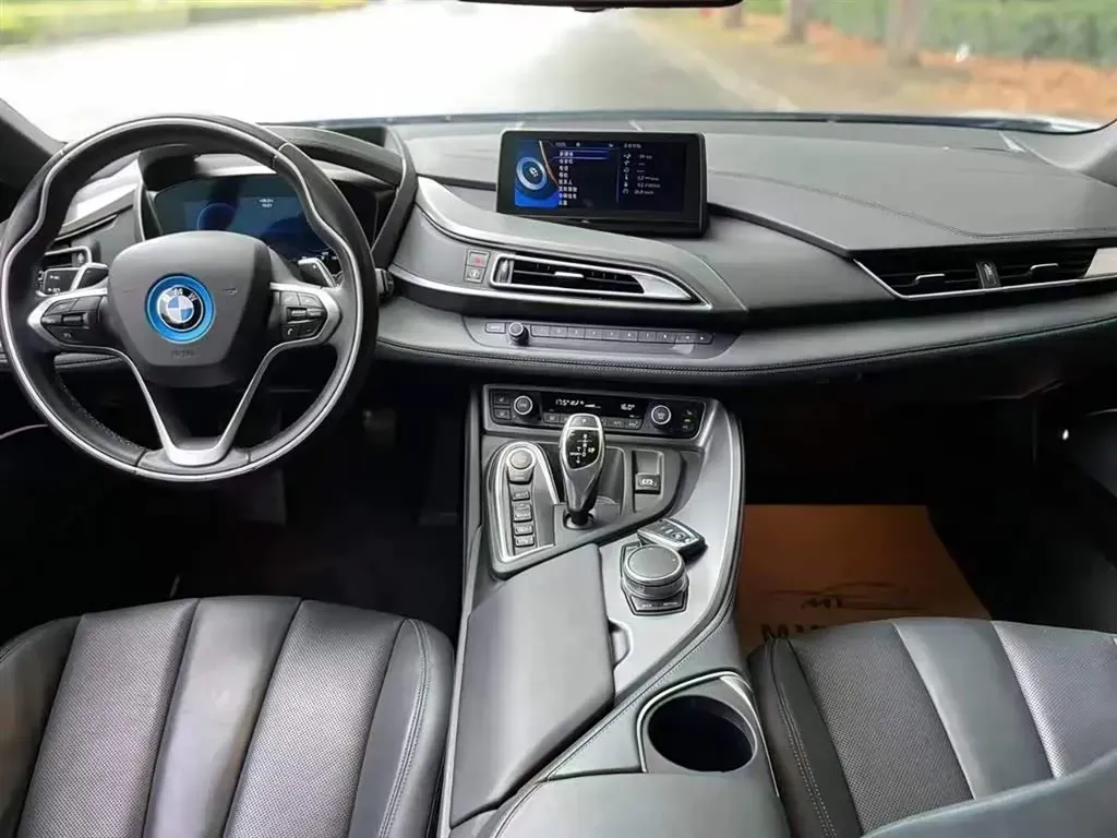 2014 BMW i8 1.5T 231HP L3 6AT PHEV 7.1KWH,autocango,china used car exporter,china ev exporter,chinese used car exporter,chinese used ev exporter