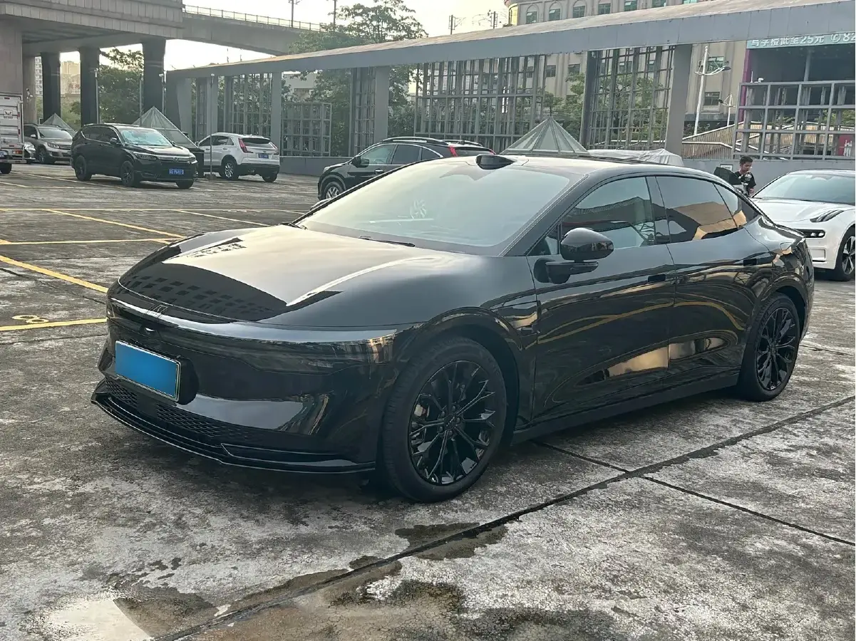 2024 Zeekr 007 BEV 75KWH