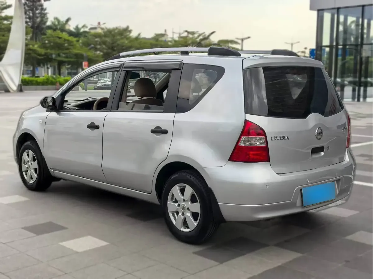 2010 Nissan Livina 1.6L 105HP L4 5MT,autocango,china used car exporter,china ev exporter,chinese used car exporter,chinese used ev exporter