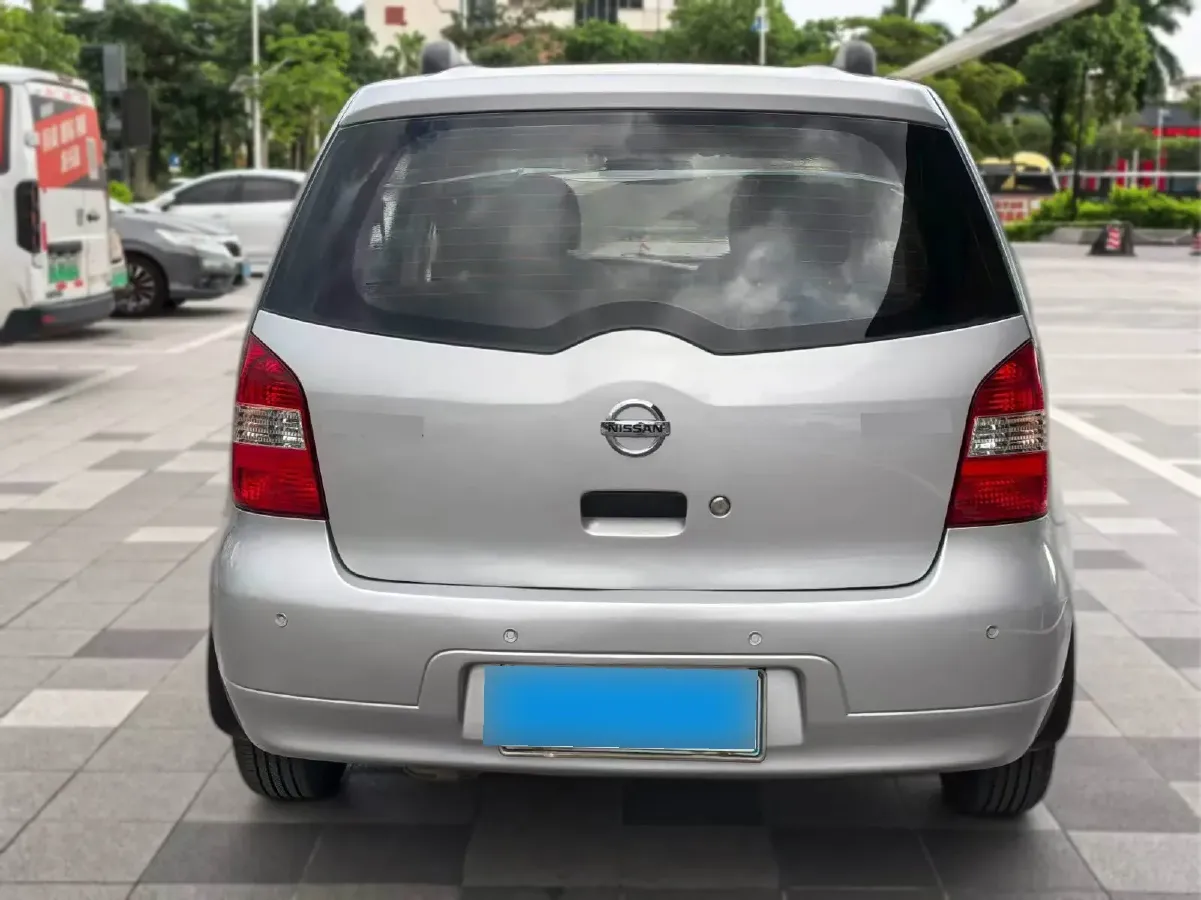 2010 Nissan Livina 1.6L 105HP L4 5MT,autocango,china used car exporter,china ev exporter,chinese used car exporter,chinese used ev exporter