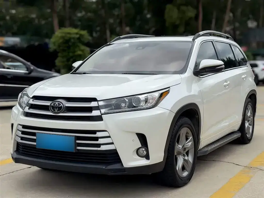 2018 Toyota Highlander 2.0T 220HP L4 6AT 2018 Toyota Highlander 2.0T 220HP L4 6AT