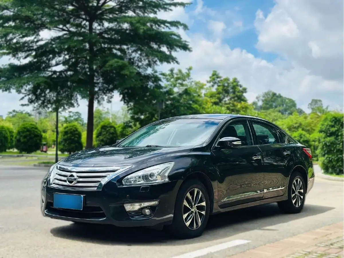 2013 Nissan Teana 2.5L 186HP L4 CVT