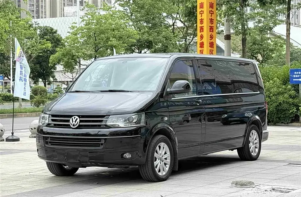 2015 Volkswagen Caravelle 2.0T 204HP L4 7DCT