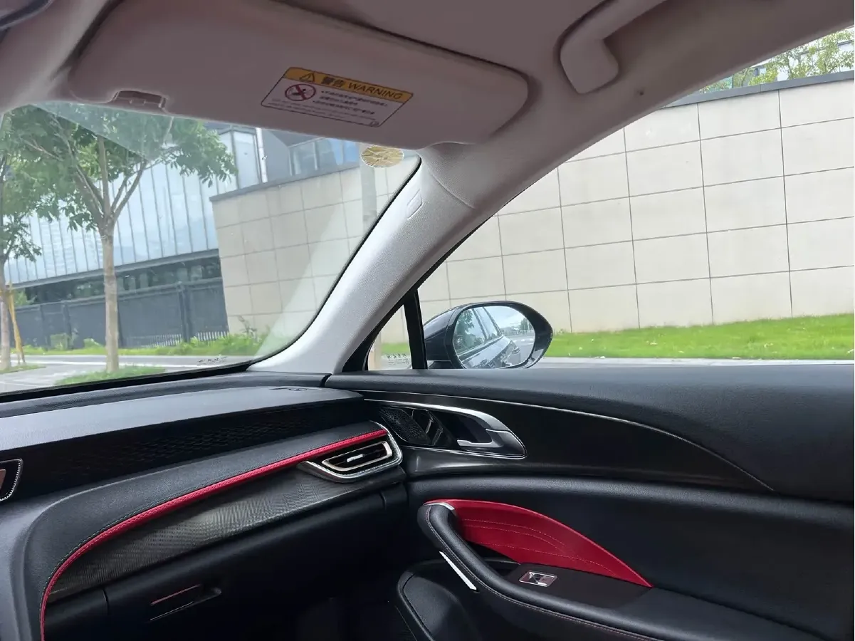 2023 HongQi H6 2.0T 252HP L4 8AT,autocango,china used car exporter,china ev exporter,chinese used car exporter,chinese used ev exporter