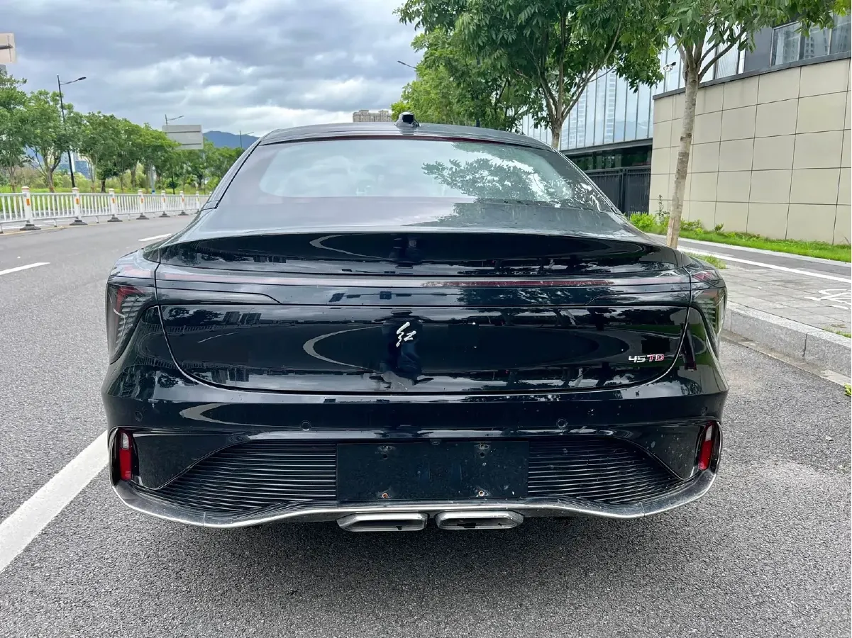 2023 HongQi H6 2.0T 252HP L4 8AT,autocango,china used car exporter,china ev exporter,chinese used car exporter,chinese used ev exporter