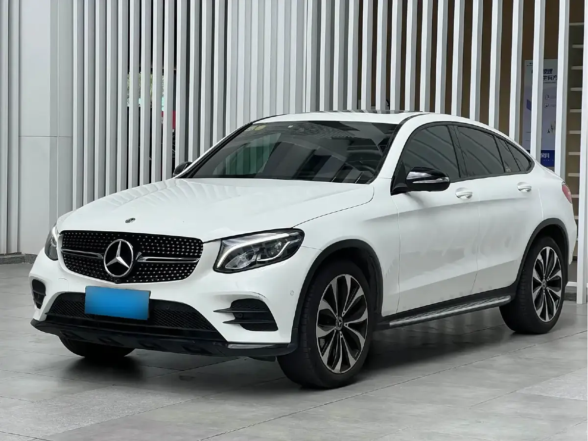 2018 Mercedes-Benz GLC Coupe 2.0T 211HP L4 9AT
