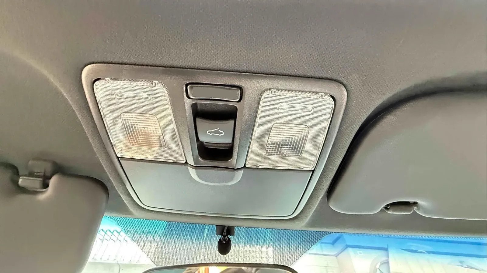 2015 Hyundai Veloster 1.6T 204HP L4 7DCT,autocango,china used car exporter,china ev exporter,chinese used car exporter,chinese used ev exporter