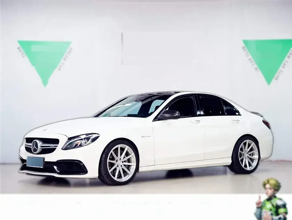 2015 Mercedes-Benz C AMG 4.0T 476HP V8 7AT