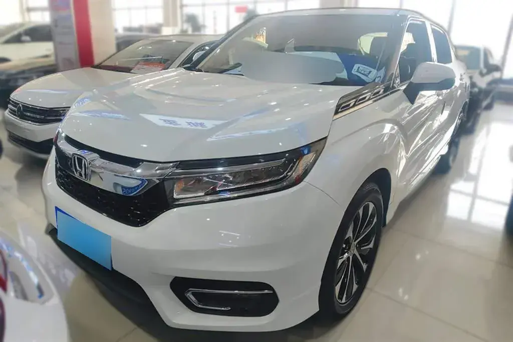 2017 Honda Avancier 1.5T 193HP L4 CVT