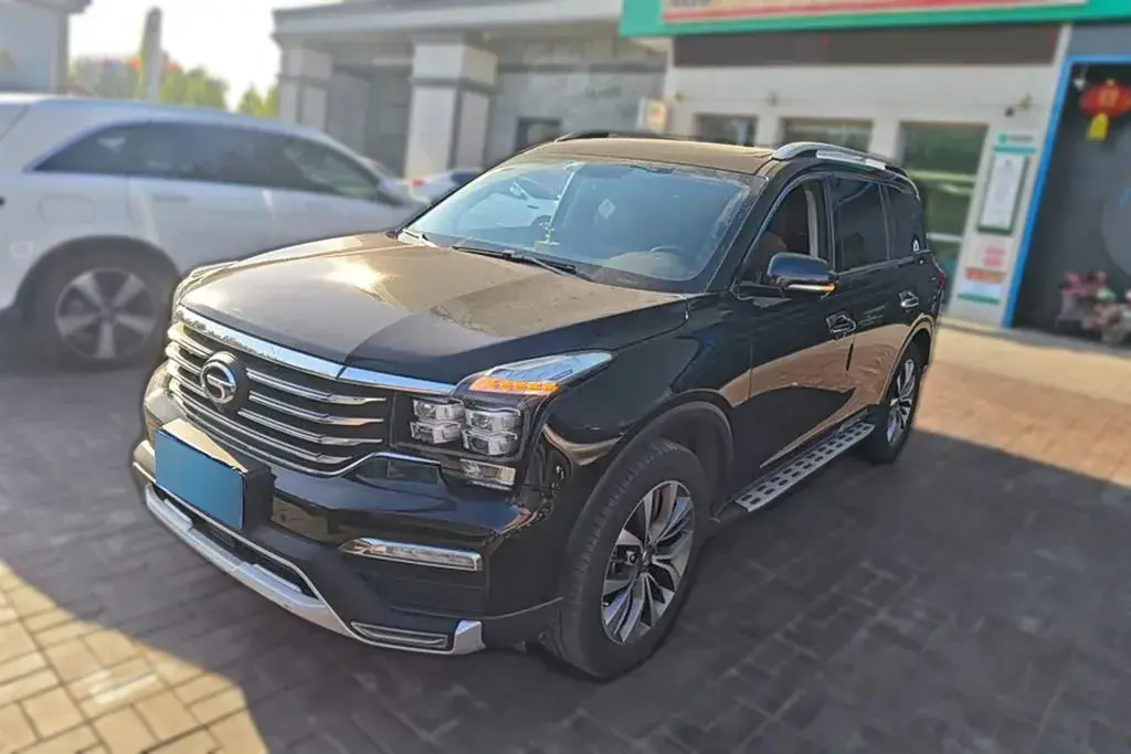 2017 GAC Trumpchi GS8 2.0T 201HP L4 6AT