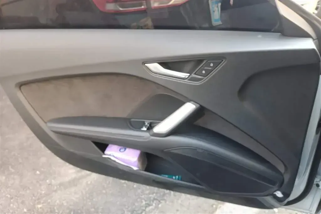 2015 Audi TT 2.0T 230HP L4 6DCT,autocango,china used car exporter,china ev exporter,chinese used car exporter,chinese used ev exporter