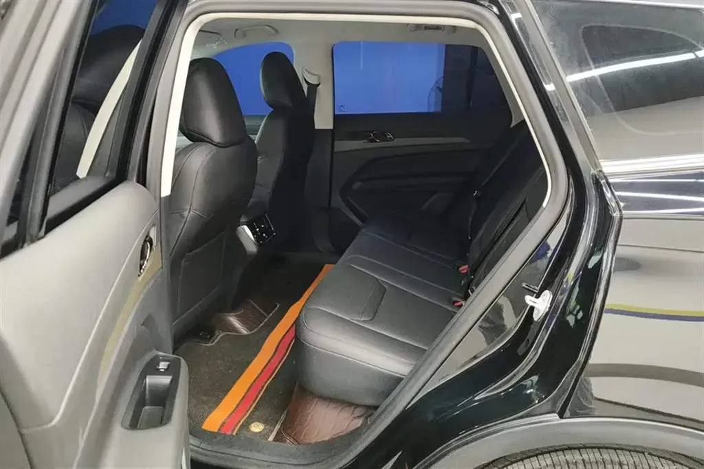 2022 Ford Equator Sport 1.5T 170HP L4 7DCT,autocango,china used car exporter,china ev exporter,chinese used car exporter,chinese used ev exporter