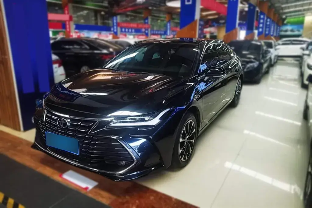 2023 Toyota Avalon 2.0L 177HP L4 CVT