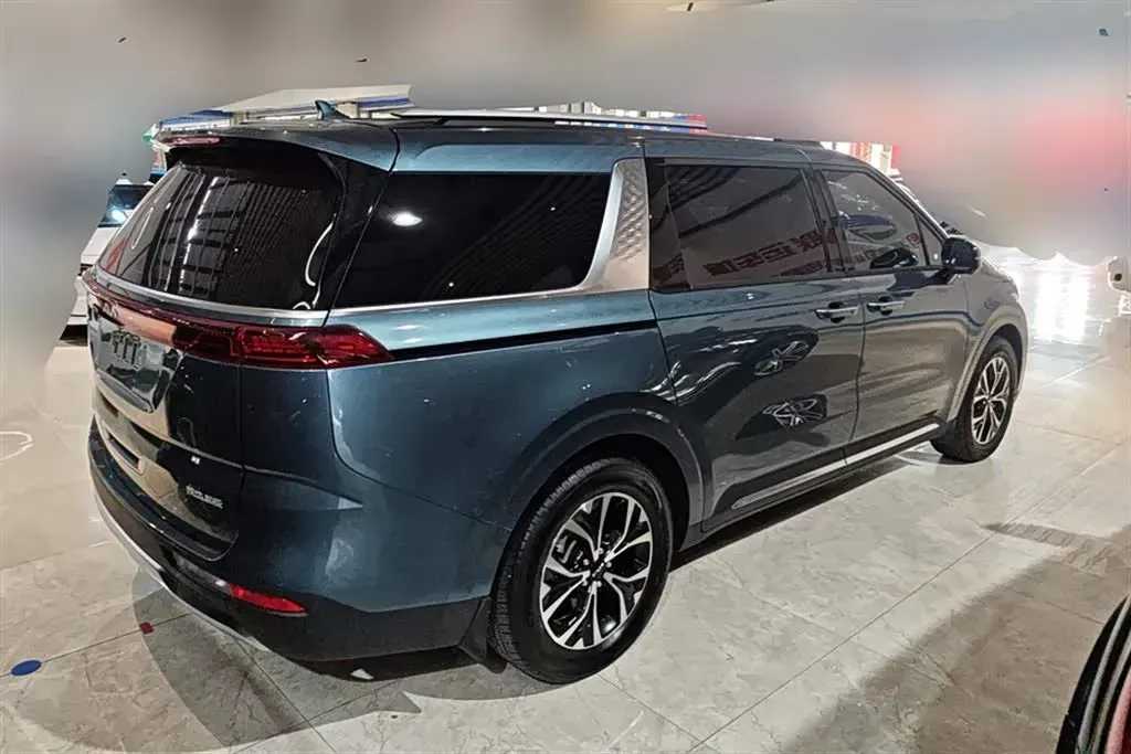 2021 Kia Carnival 2.0T 233HP L4 8AT,autocango,china used car exporter,china ev exporter,chinese used car exporter,chinese used ev exporter
