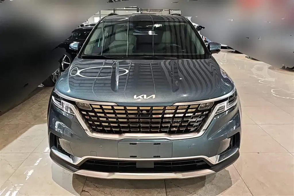 2021 Kia Carnival 2.0T 233HP L4 8AT,autocango,china used car exporter,china ev exporter,chinese used car exporter,chinese used ev exporter