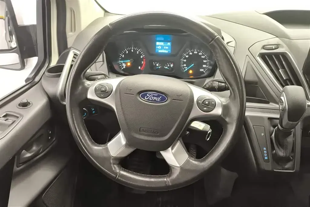 2020 Ford Tourneo 2.0T 203HP L4 6AT,autocango,china used car exporter,china ev exporter,chinese used car exporter,chinese used ev exporter