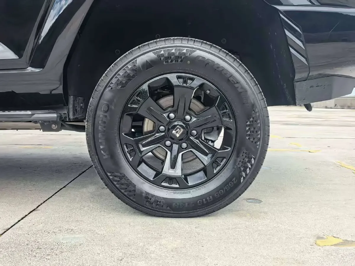 2025 Tank 400 2.0T 252HP L4 9AT,autocango,china used car exporter,china ev exporter,chinese used car exporter,chinese used ev exporter