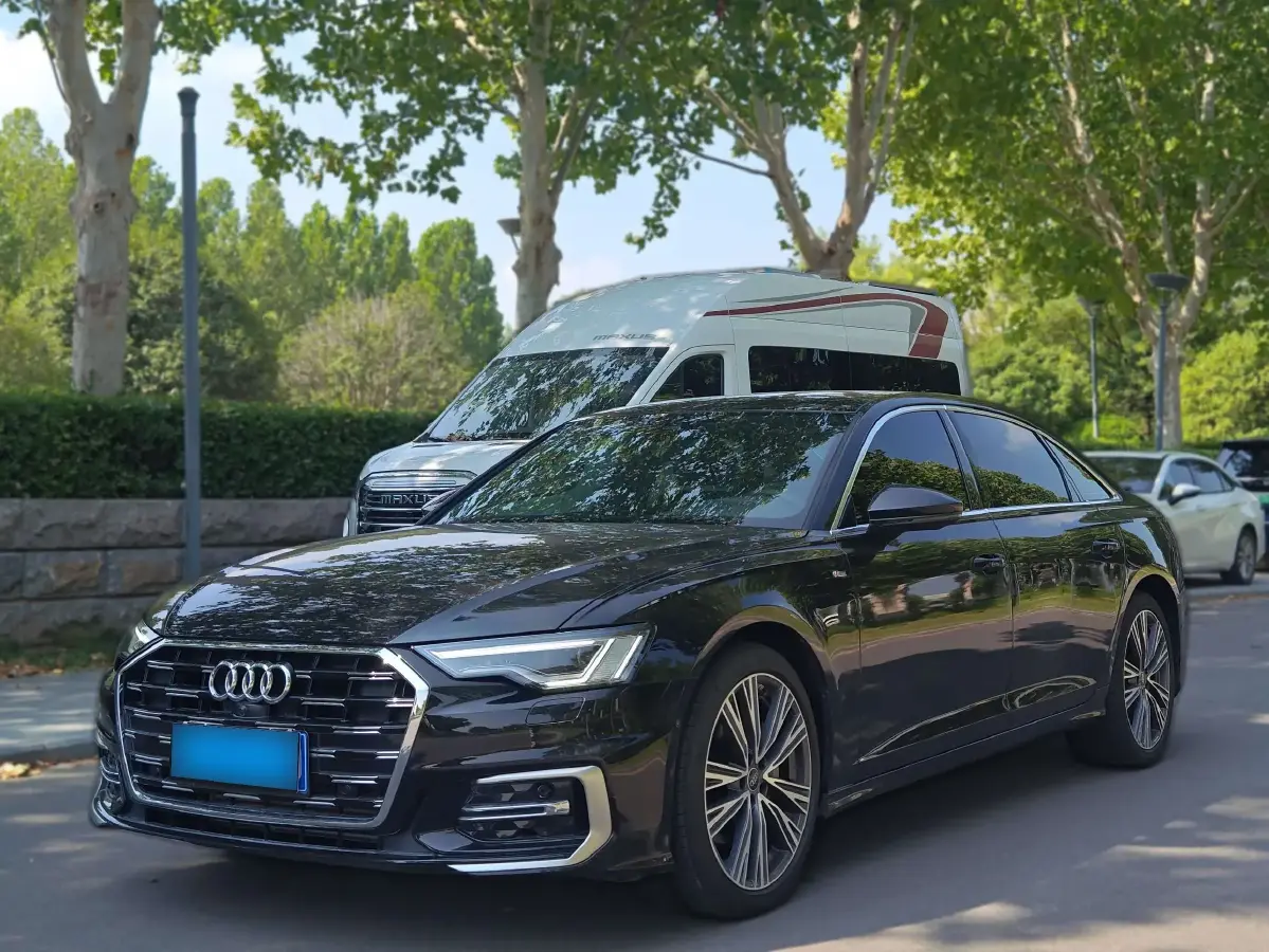 2023 Audi A6L 2.0T 245HP L4 7DCT