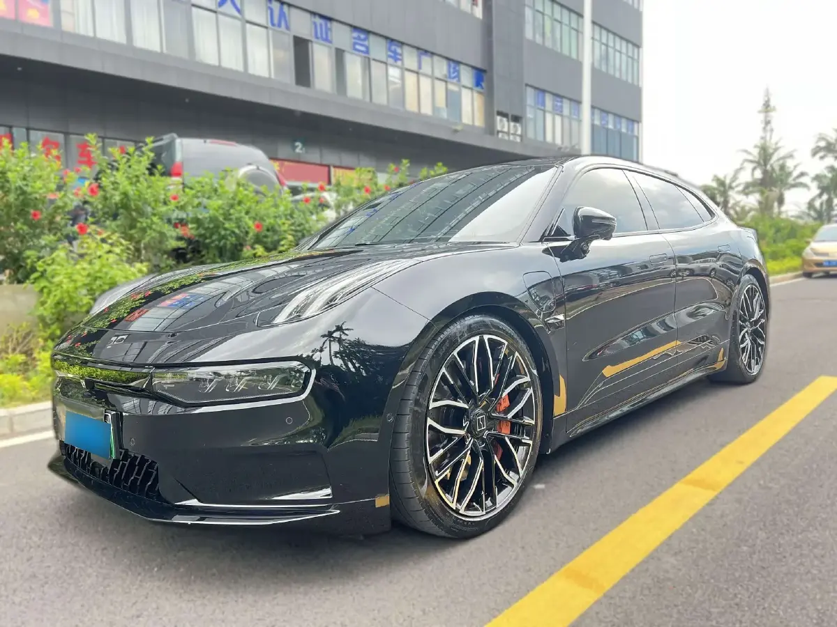 2023 Zeekr 001 BEV 100KWH