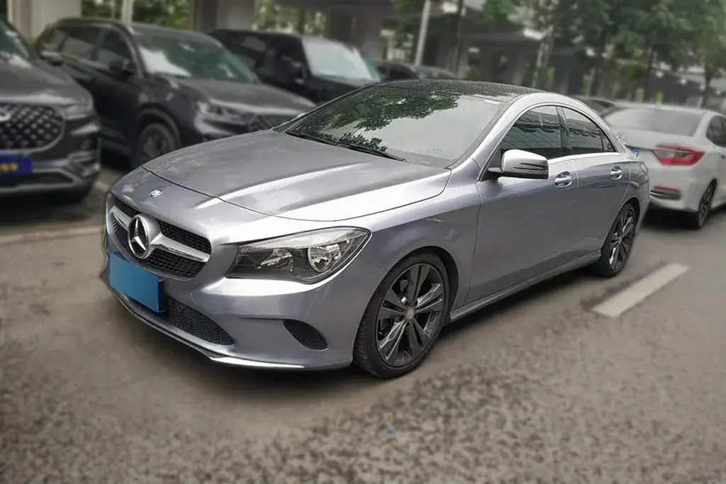 2017 Mercedes-Benz CLA Class 1.6T 156HP L4 7DCT