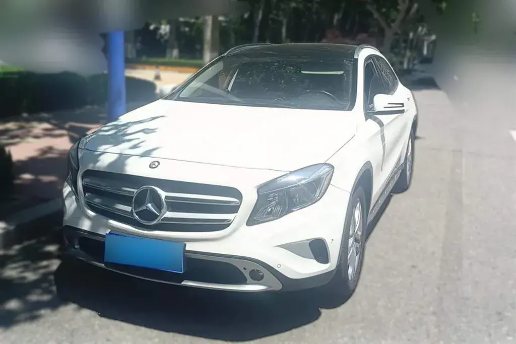 2016 Mercedes-Benz GLA Class 1.6T 156HP L4 7DCT