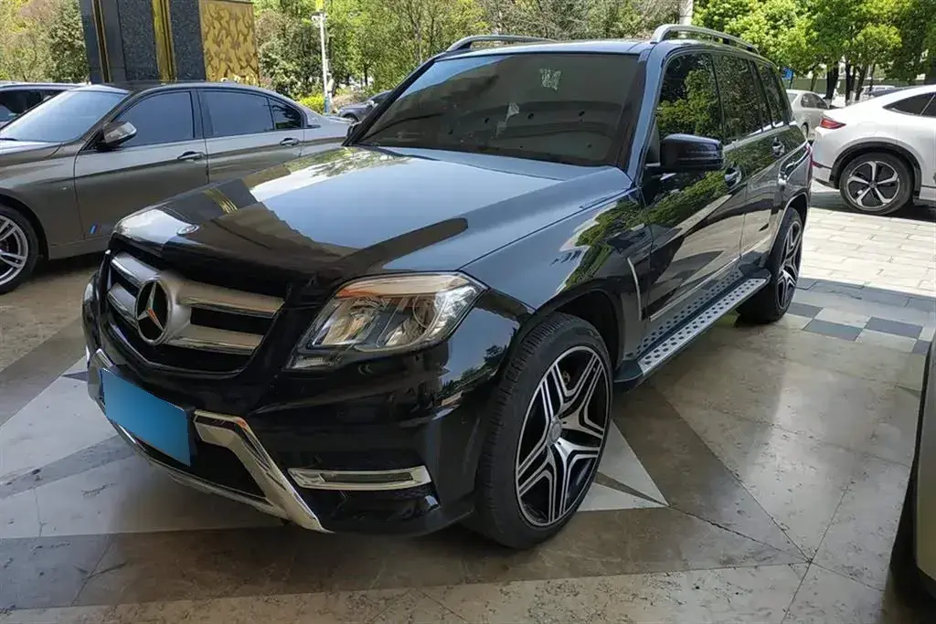 2015 Mercedes-Benz GLK Class 2.0T 211HP L4 7AT