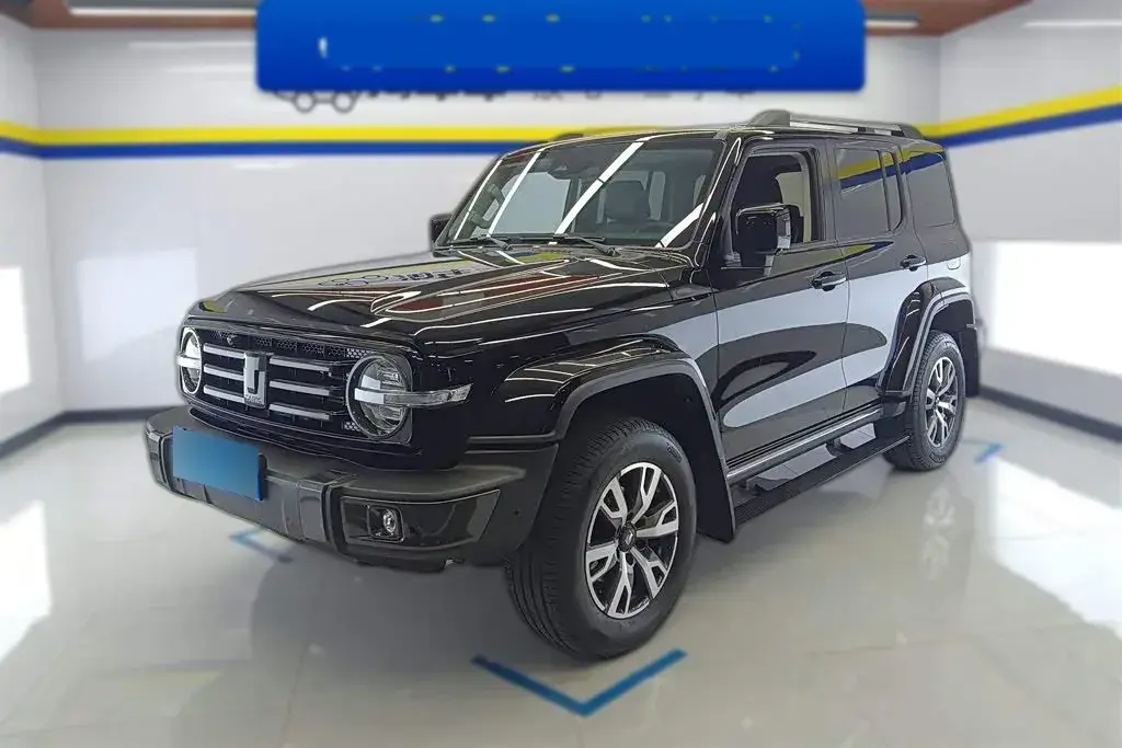 2023 Tank 300 2.0T 227HP L4 8AT