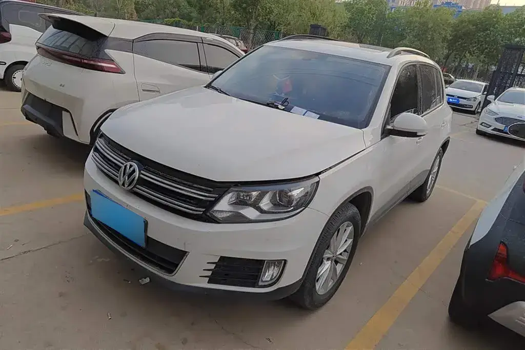2016 Volkswagen Tiguan 1.4T 150HP L4 6DCT
