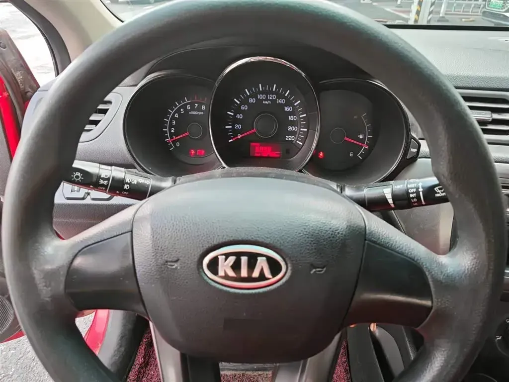 2012 Kia K2 1.4L 107HP L4 5MT,autocango,china used car exporter,china ev exporter,chinese used car exporter,chinese used ev exporter