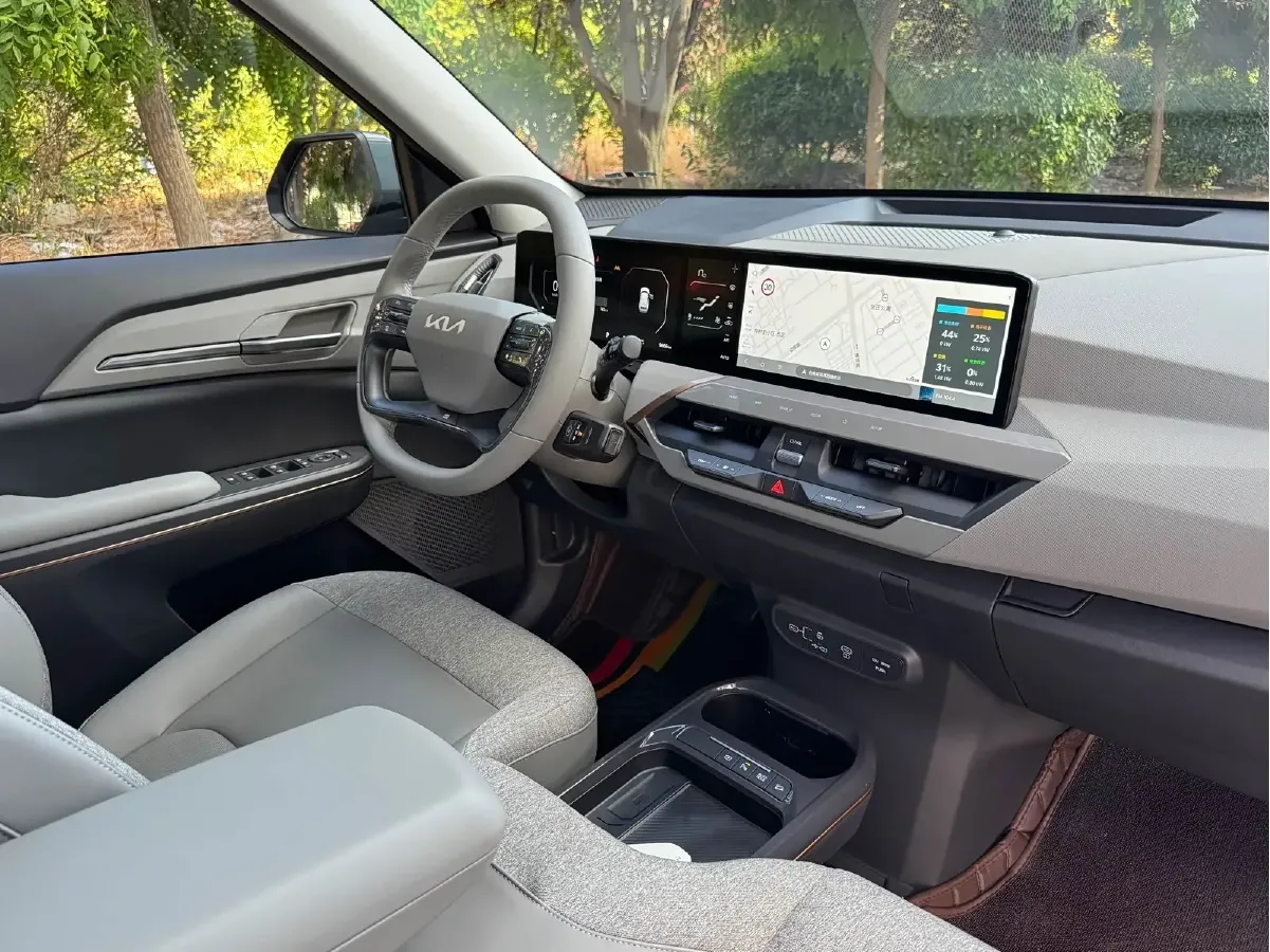 2024 Kia EV5 BEV 64.2KWH,autocango,china used car exporter,china ev exporter,chinese used car exporter,chinese used ev exporter