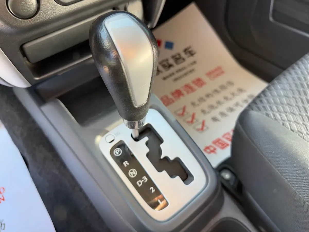 2015 Suzuki Jimny 1.3L 85HP L4 4AT,autocango,china used car exporter,china ev exporter,chinese used car exporter,chinese used ev exporter