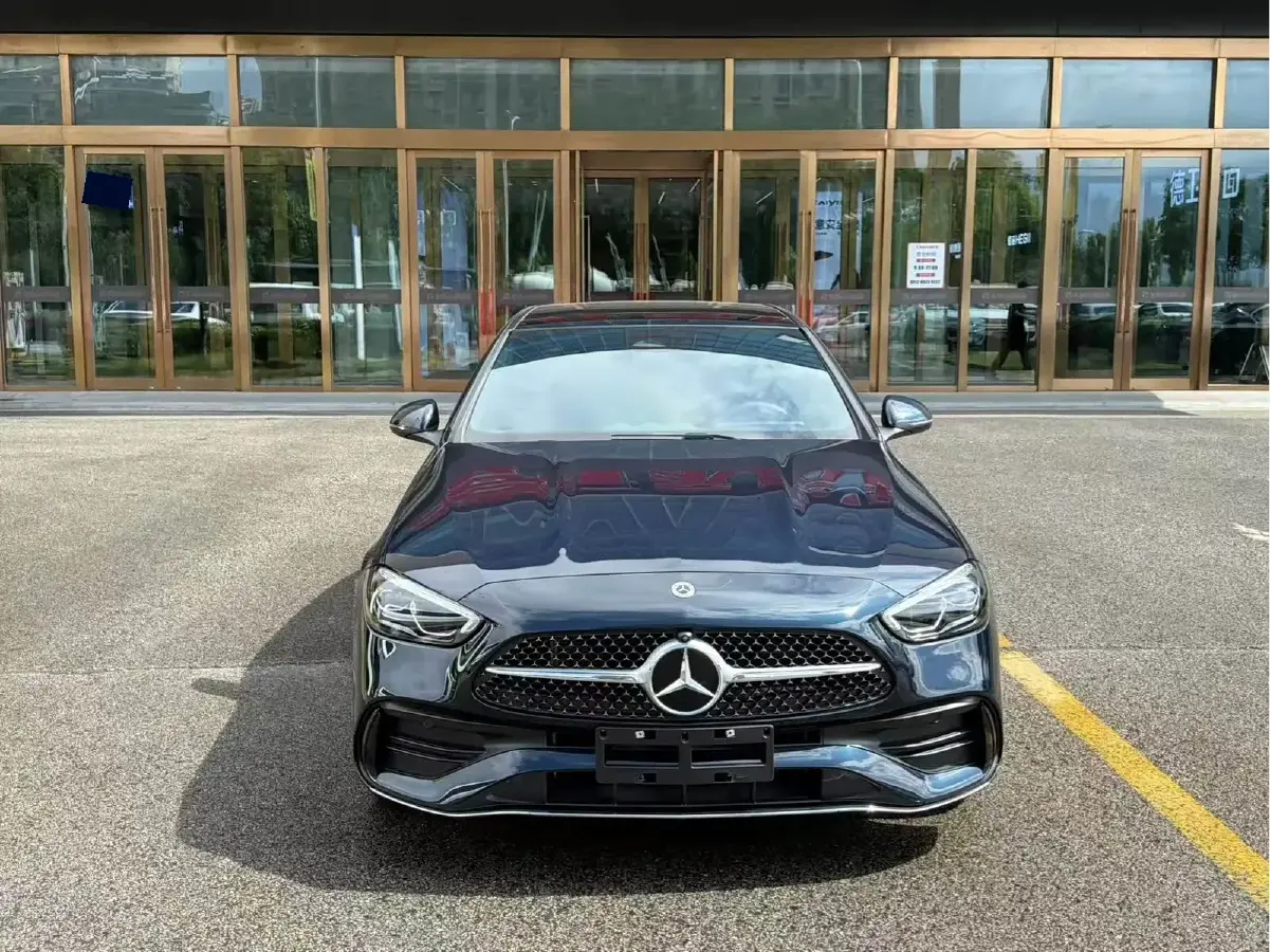 2025 Mercedes-Benz C Class 1.5T 204HP L4 9AT