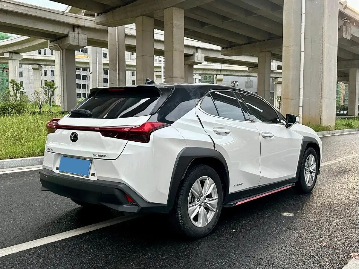 2020 Lexus UX 2.0L 146HP L4 E-CVT Hybrid,autocango,china used car exporter,china ev exporter,chinese used car exporter,chinese used ev exporter