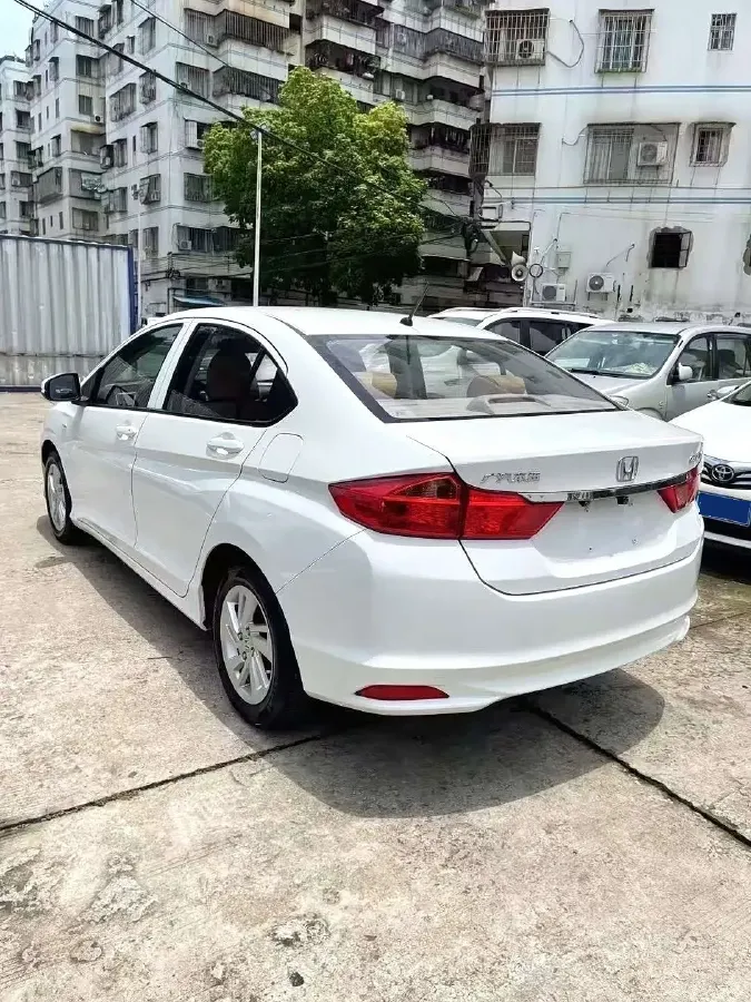 2015 Honda City 1.5L 131HP L4 CVT,autocango,china used car exporter,china ev exporter,chinese used car exporter,chinese used ev exporter