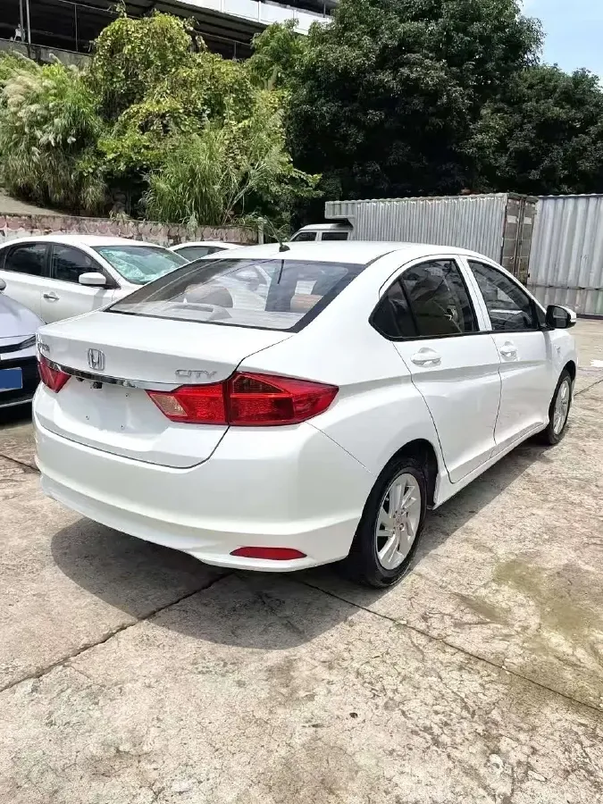 2015 Honda City 1.5L 131HP L4 CVT,autocango,china used car exporter,china ev exporter,chinese used car exporter,chinese used ev exporter