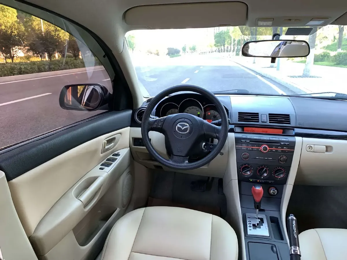 2010 Mazda 3 1.6L 107HP L4 4AT,autocango,china used car exporter,china ev exporter,chinese used car exporter,chinese used ev exporter